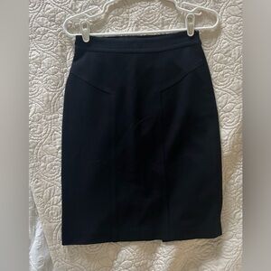 TRINA TURK Classic Black Pencil Skirt - Women's.  Size 0 fully lined